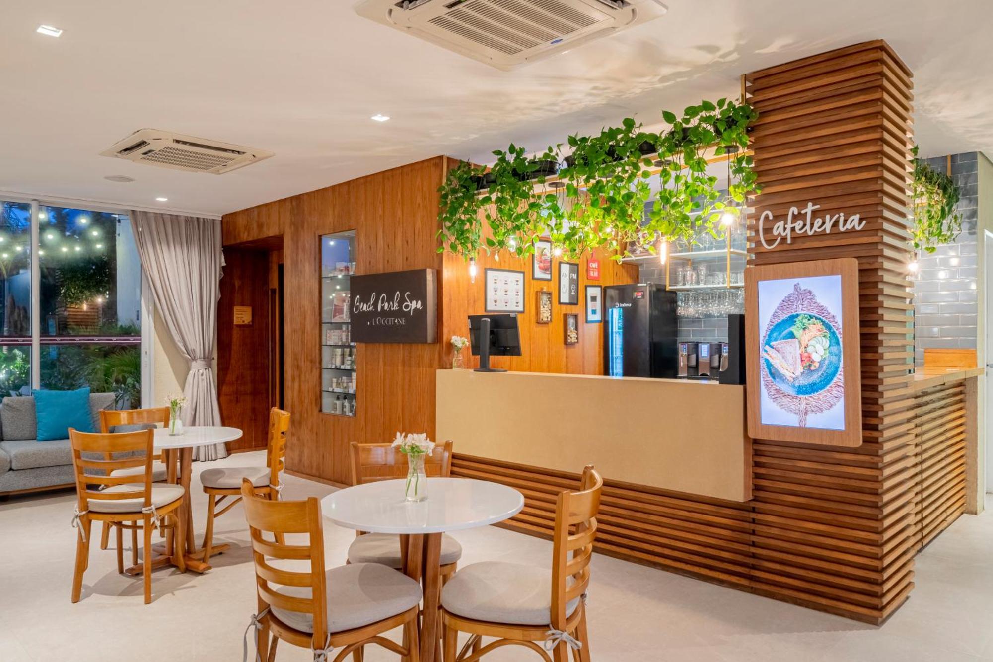 Beach Park Resort - Wellness Акірас Екстер'єр фото
