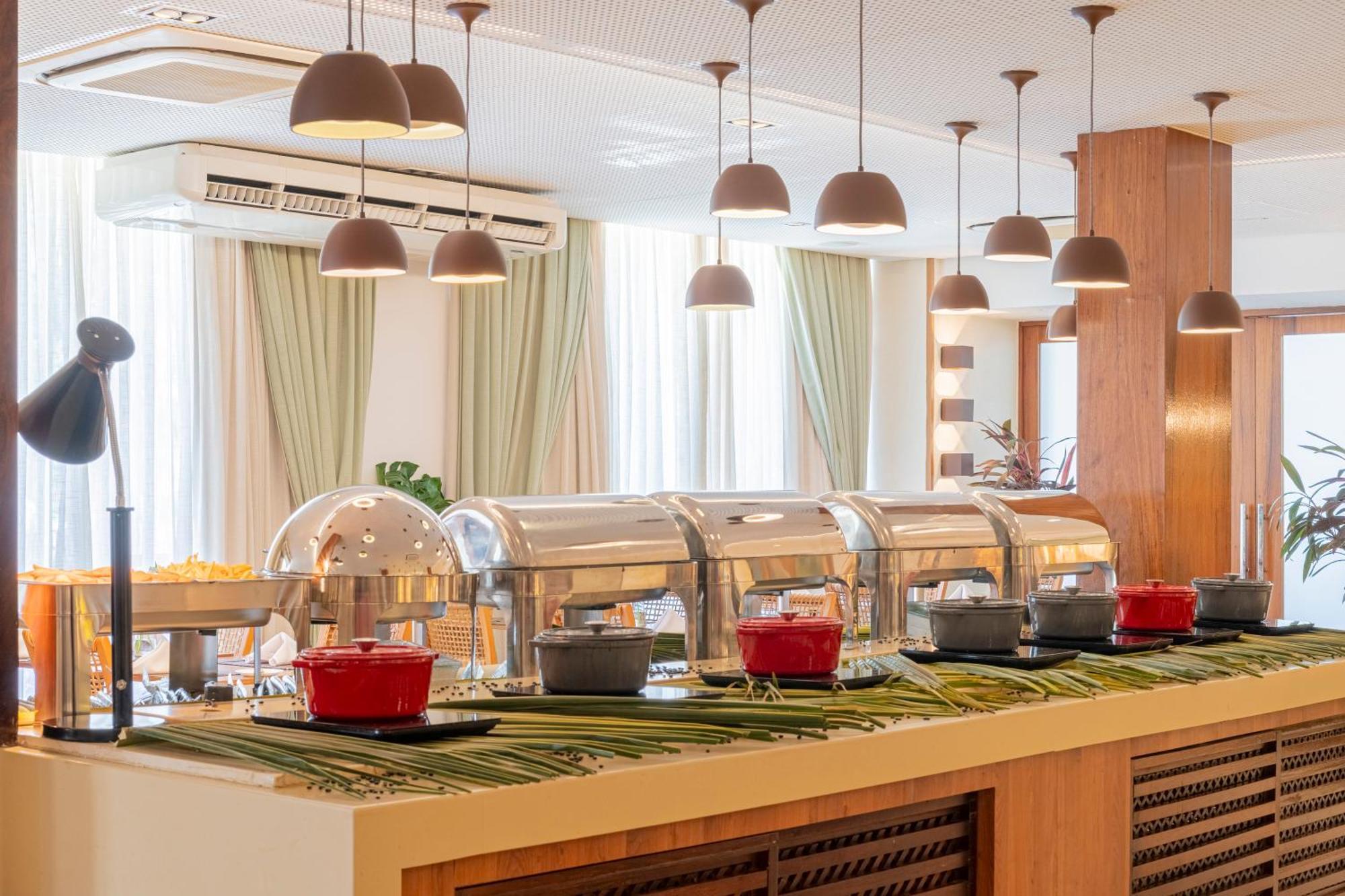 Beach Park Resort - Wellness Акірас Екстер'єр фото
