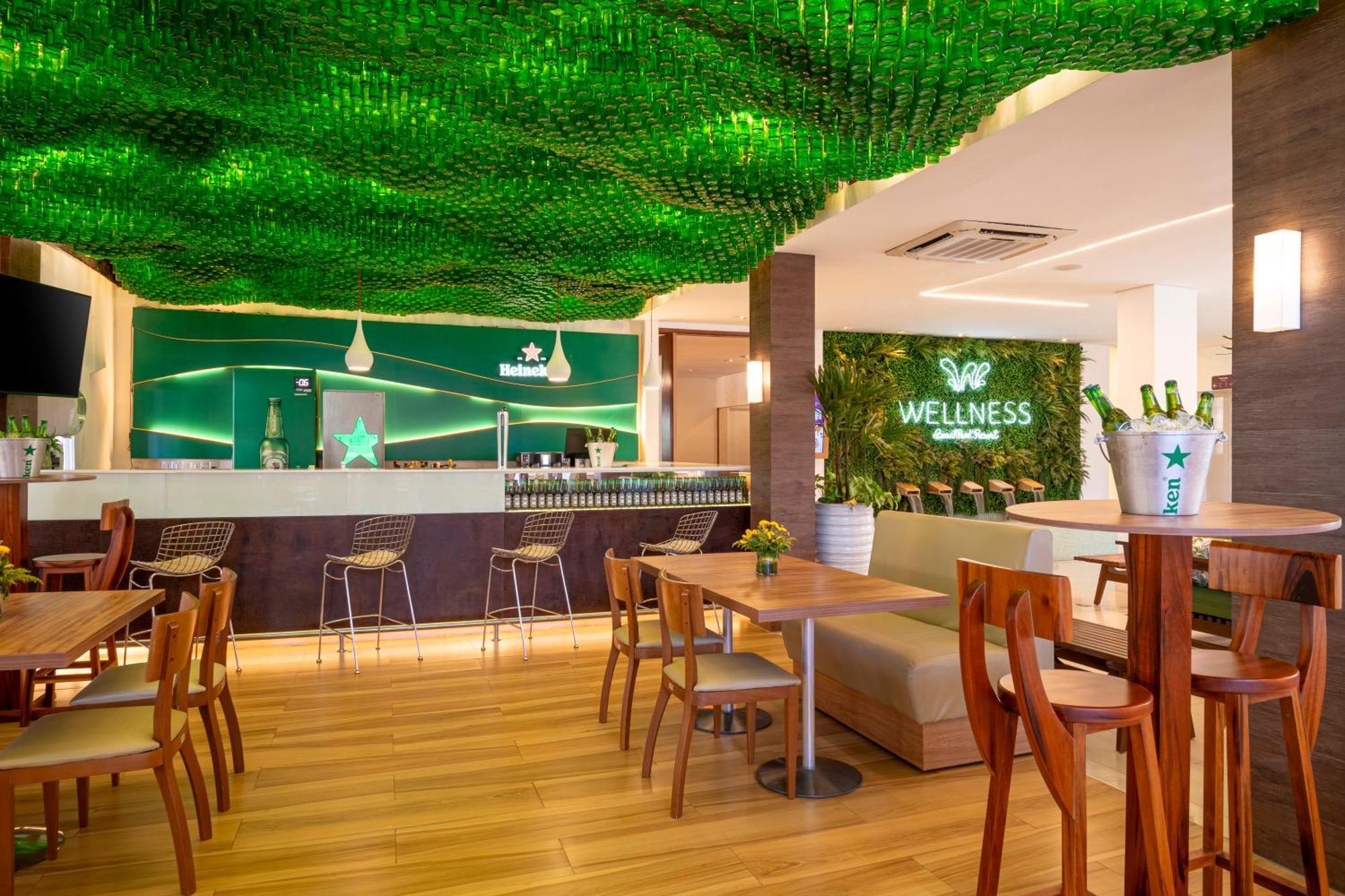 Beach Park Resort - Wellness Акірас Екстер'єр фото