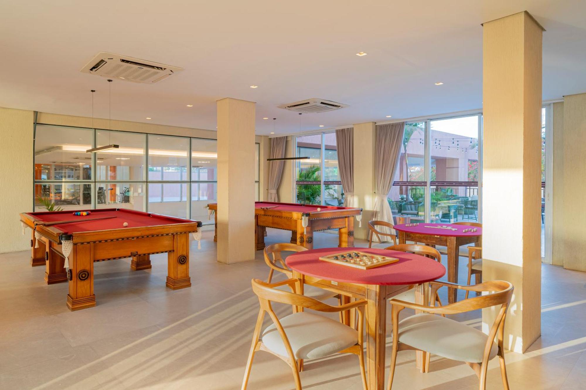 Beach Park Resort - Wellness Акірас Екстер'єр фото