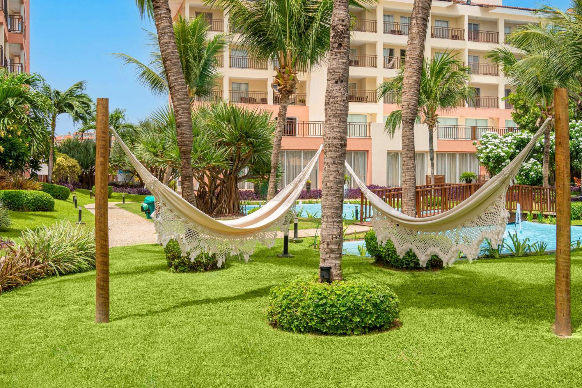 Beach Park Resort - Wellness Акірас Екстер'єр фото